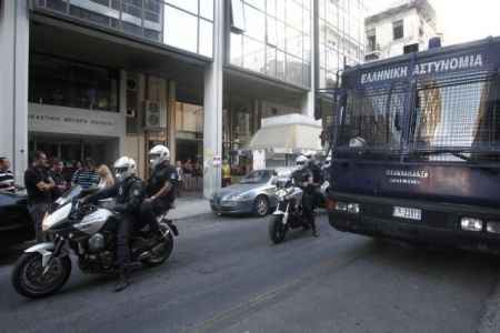 Πειραιάς:«Κλειστά τμήματα ασφαλείας τη νύχτα λόγω έλλειψης προσωπικού»