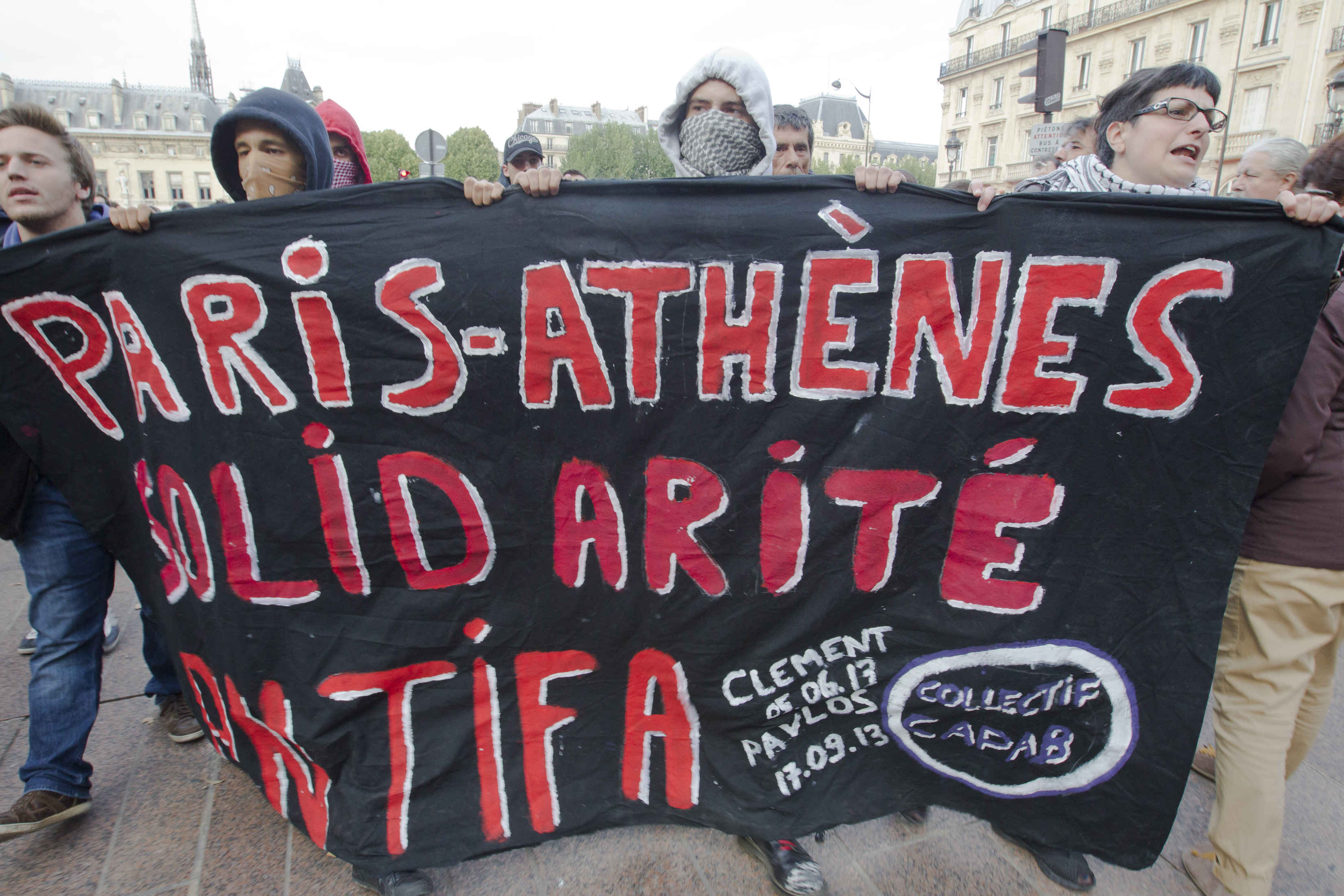 Διαδηλώσεις σε πρωτεύουσες της Ευρώπης για τη δολοφονία Π. Φύσσα