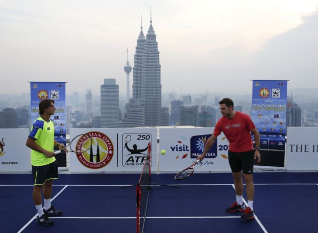 Τένις: O Βαβρίνκα ξόρκισε το φάντασμα του Τζόκοβιτς