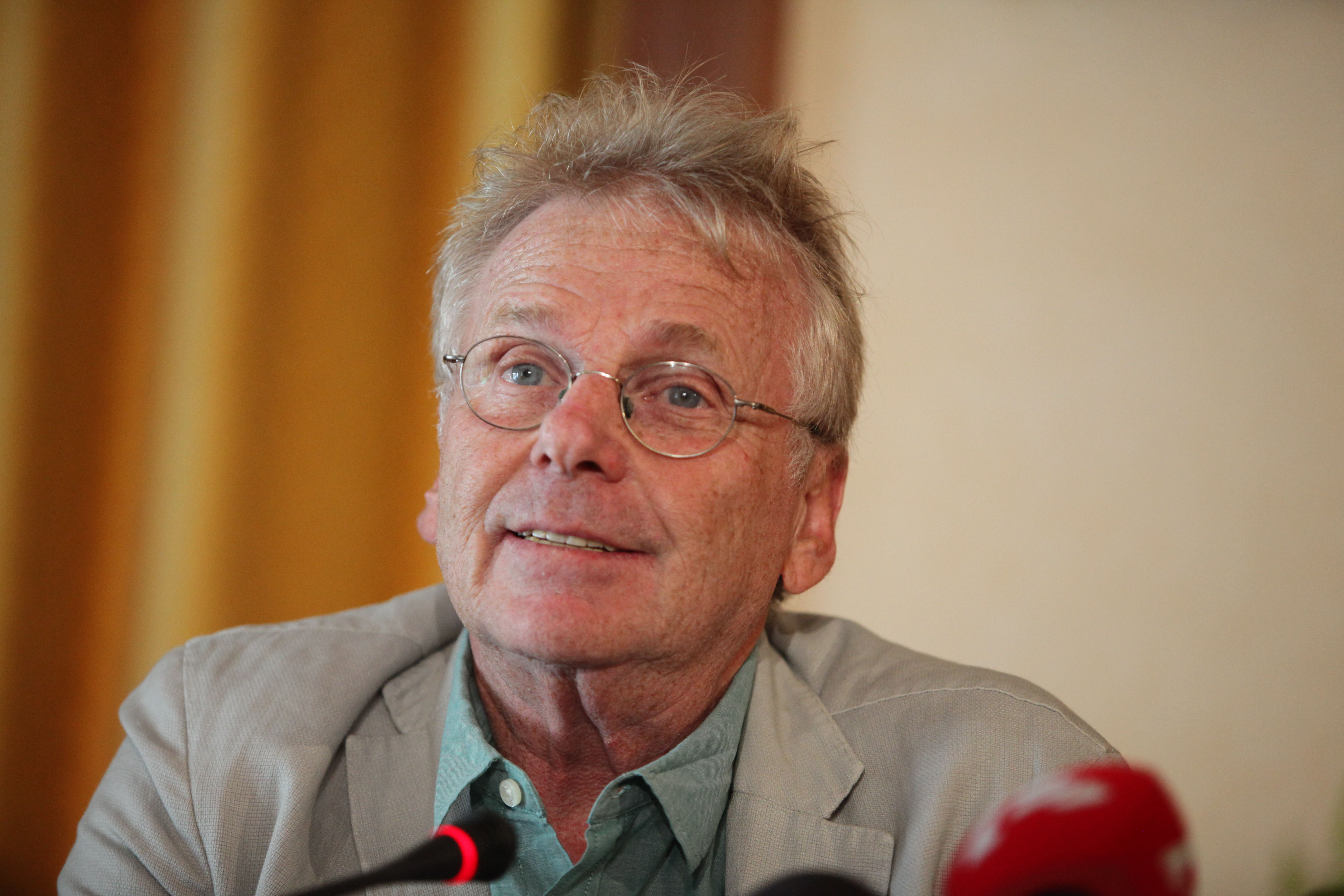 Κον Μπεντίτ: Εκτός νόμου η Χρυσή Αυγή αν αποδειχθεί υπαίτια για φόνους