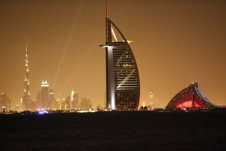 «Ναυμαχία» λιμανιών για την προσέλκυση ναυτιλιακών εταιρειών