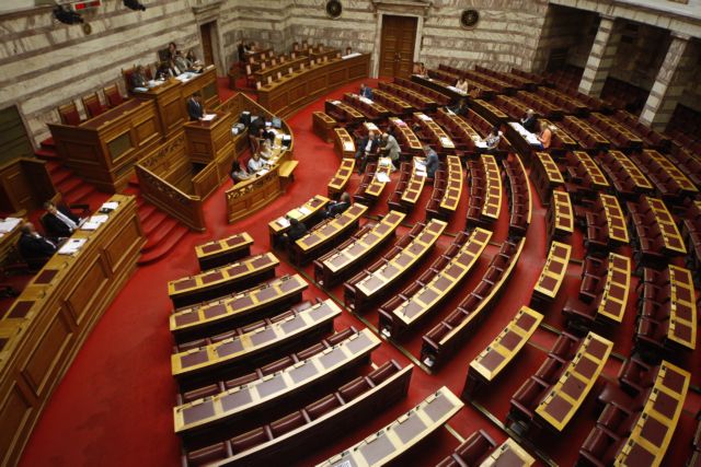 Political reactions to the release of 3 Golden Dawn MPs