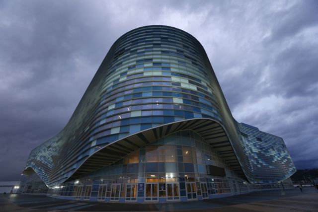 Σκάνδαλα και τρομοκρατία «παγώνουν» τα όνειρα του Πούτιν