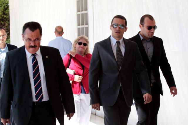 Four Golden Dawn MPs head to Supreme Court