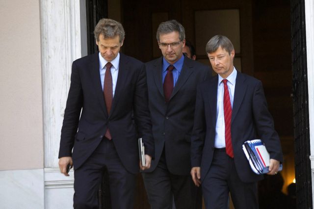 Τροχοπέδη το πολιτικό ρίσκο