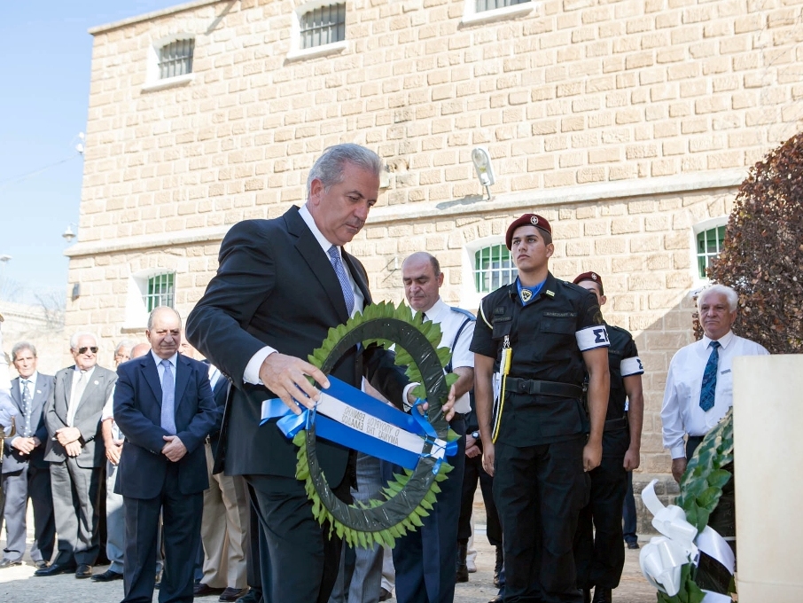 Στη Κύπρο ο Αβραμόπουλος για το μεταναστευτικό