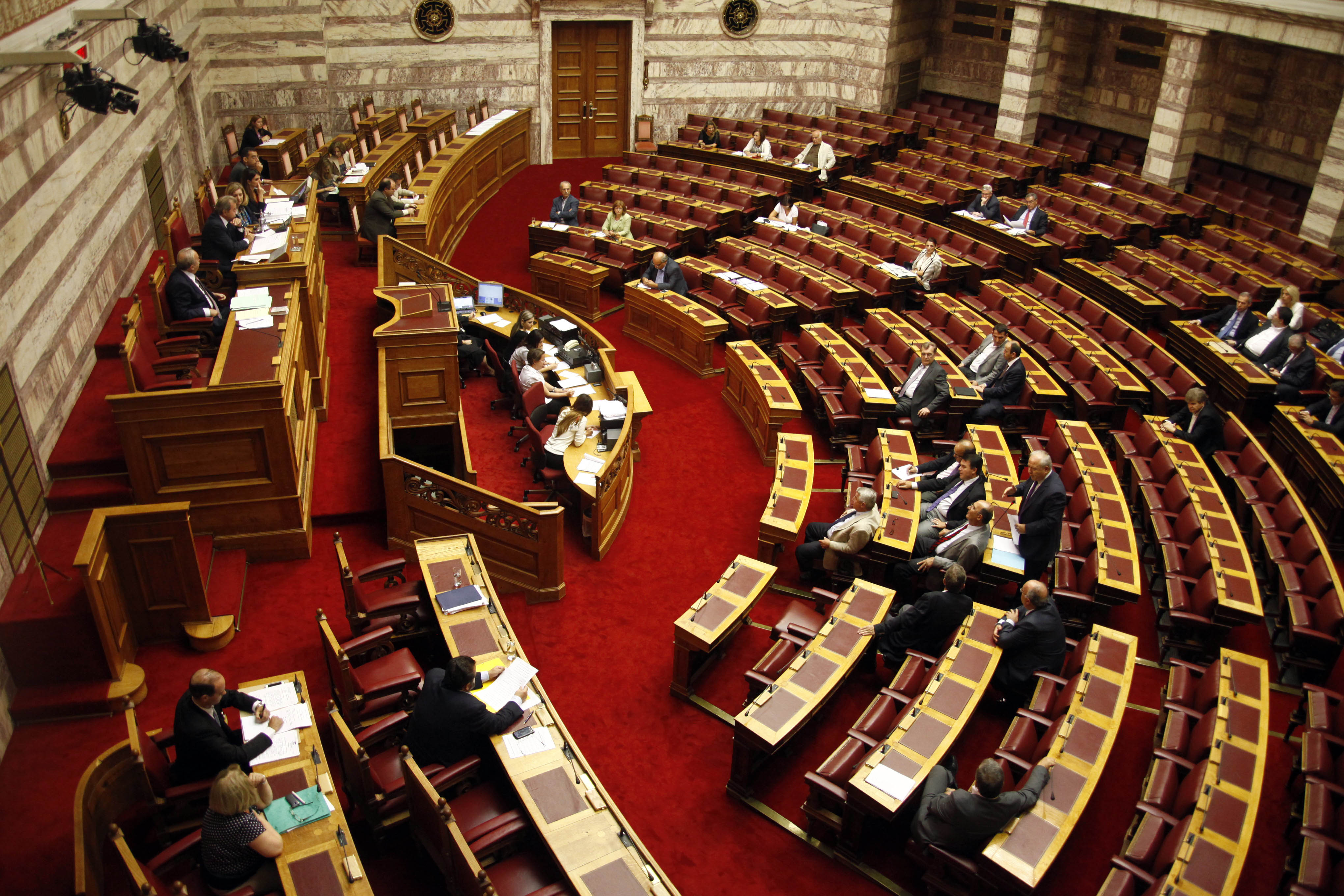 Ραγδαίες οι πολιτικές εξελίξεις: Πρόταση δυσπιστίας κατά της κυβέρνησης από τον ΣΥΡΙΖΑ