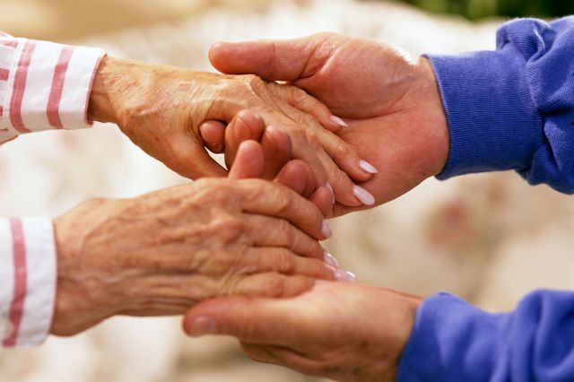 Πρώτη στο κόσμο η Σουηδία στην φροντίδα των ηλικιωμένων