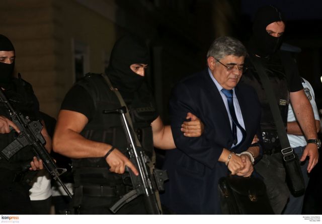 Prosecutors intend to charge Golden Dawn MPs with high treason