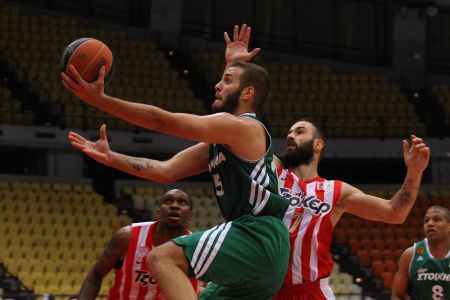 Μπάσκετ – α΄ τελικός πλέι-οφ: Παναθηναϊκός – Ολυμπιακός 59 – 56