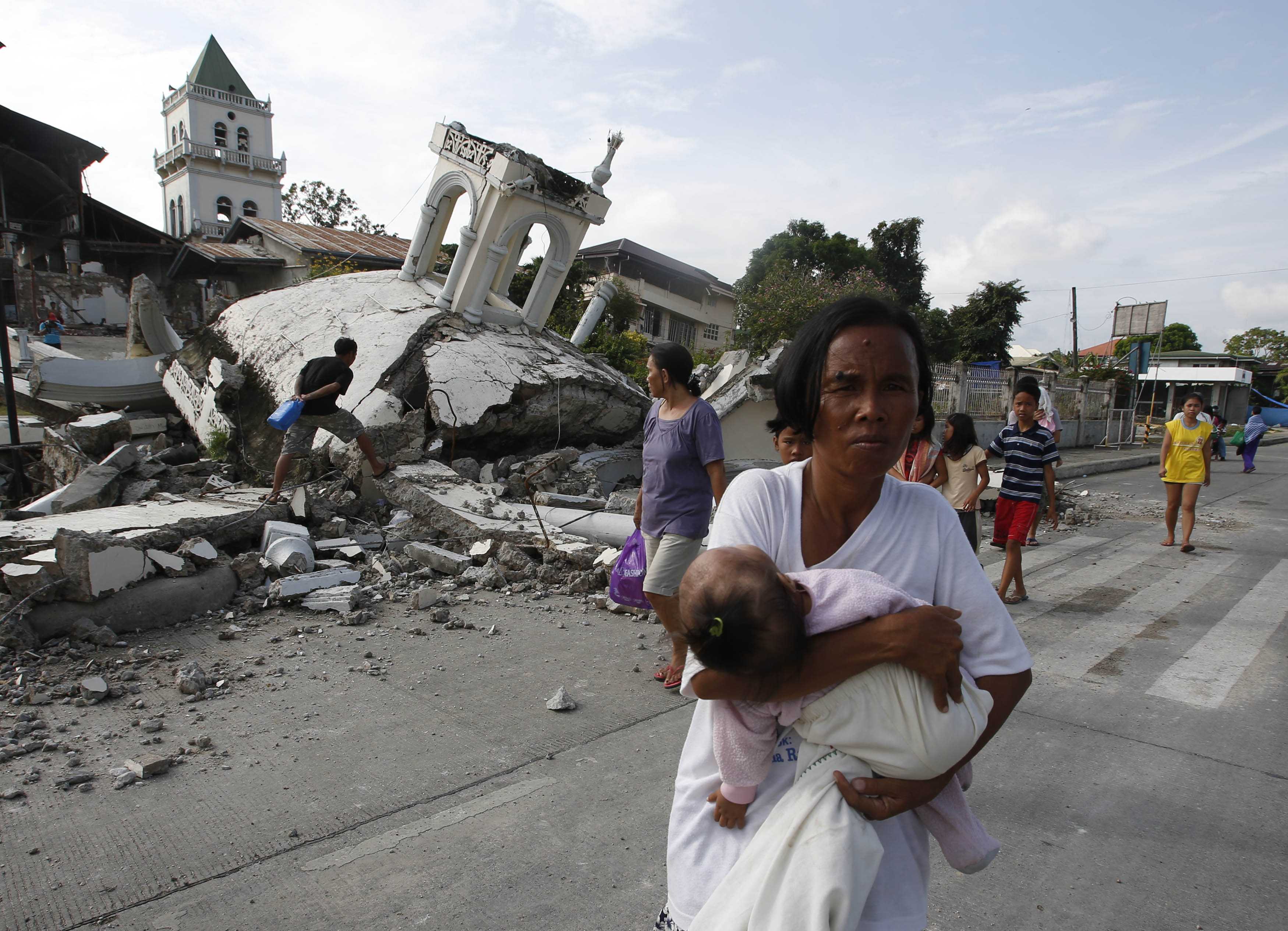 Φιλιππίνες: Δραματική έκκληση για βοήθεια μετά τον Χαϊγιάν