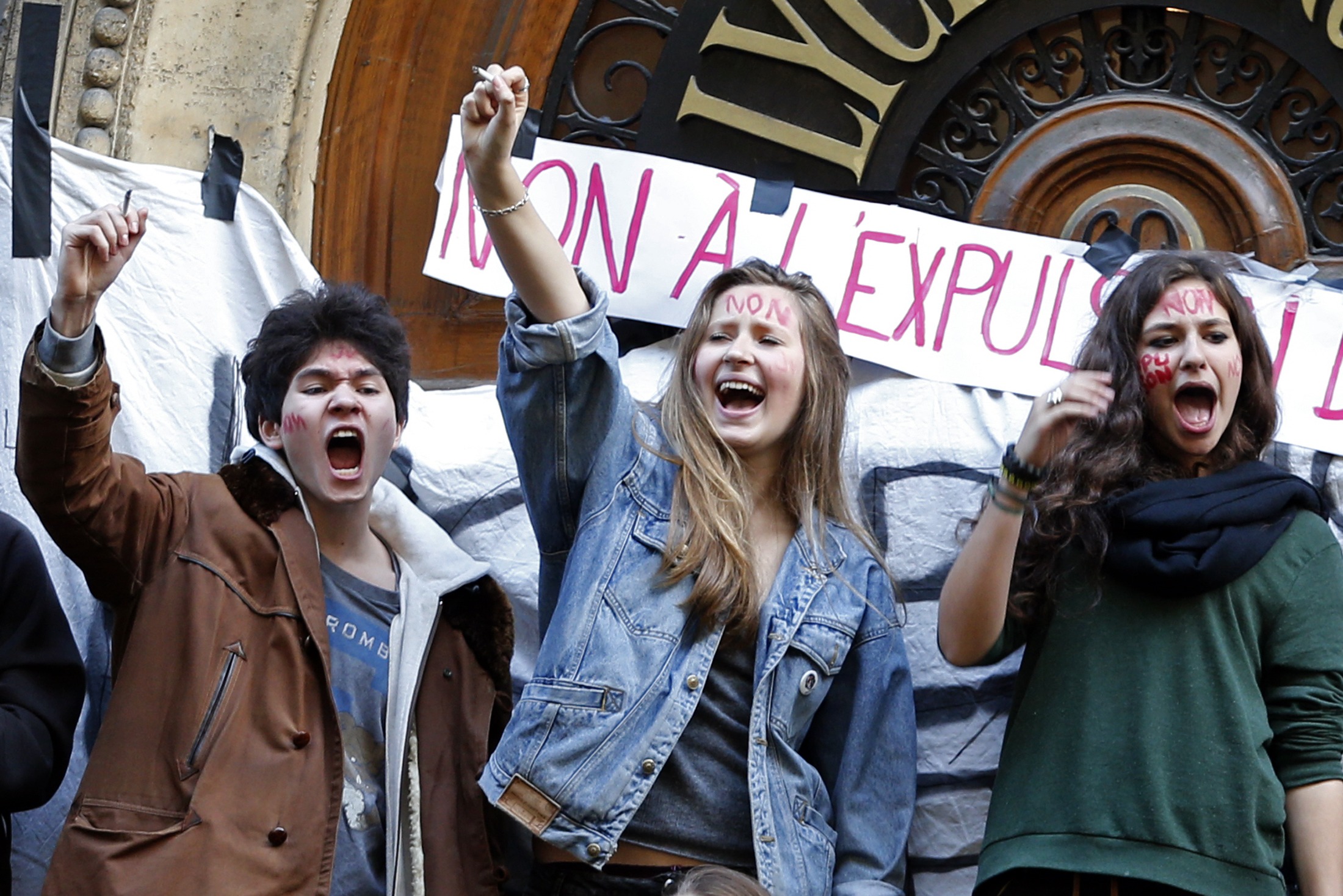 Παρίσι: Καταλήψεις σε λύκεια μετά την απέλαση δύο μαθητών