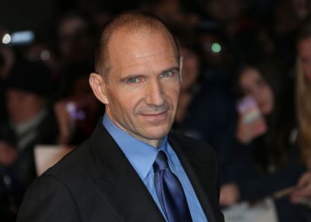 Ρέιφ Φάινς: Σκηνοθετεί και πάλι στη Σερβία και παίρνει την υπηκοότητα