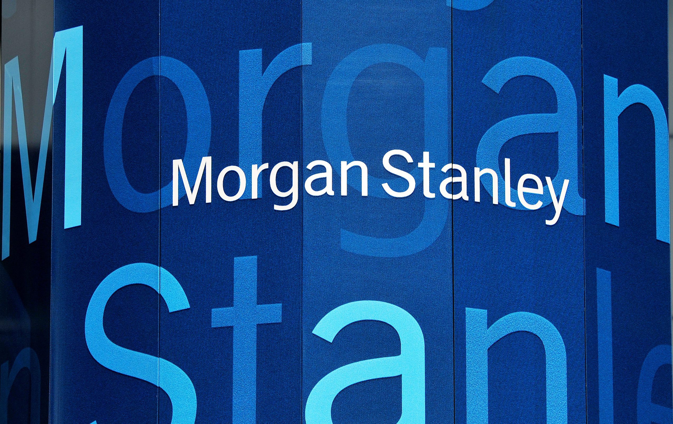 Morgan Stanley: Παράθυρο για ένταξη των ομολόγων στο QE