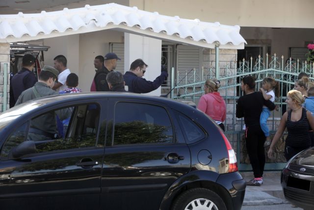 Η ασυδοσία των παράνομων Ρομά στο Μενίδι