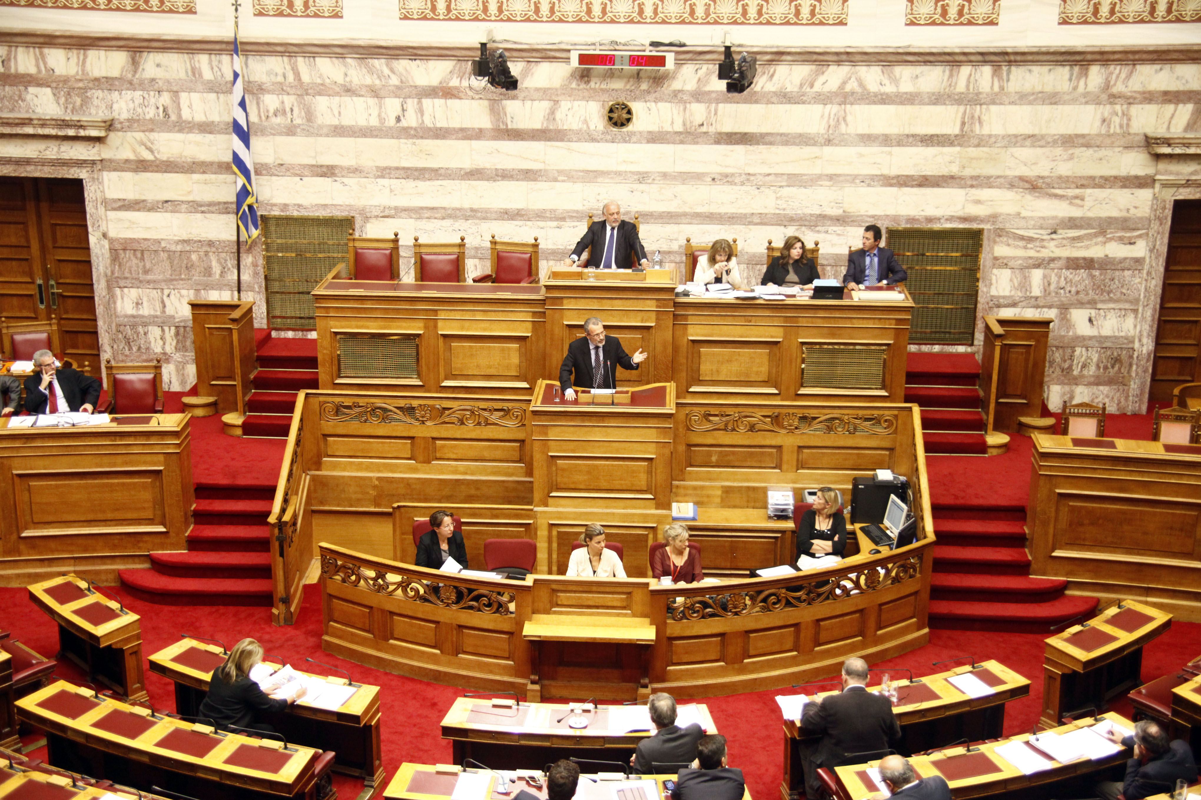 Πρωταγωνιστές και ρυθμιστές στη μάχη των περιφερειακών