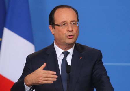 Ολάντ: Η Γαλλία του αύριο δεν θα χτιστεί γκρεμίζοντας την Ευρώπη
