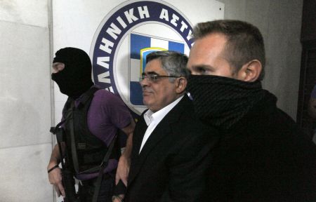 Παρατείνεται για ένα εξάμηνο η προφυλάκιση Μιχαλολιάκου