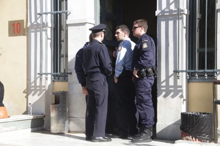 Συνελήφθη και ο δεύτερος δράστης της δολοφονίας Κουμανταρέα