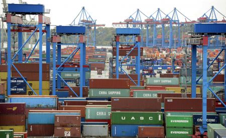 Απότομη πτώση καταγράφουν οι γερμανικές εξαγωγές το Δεκέμβριο