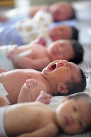 Βρετανία: Εγώ και τα 34 παιδιά μου μεταξύ 1992 – 2003