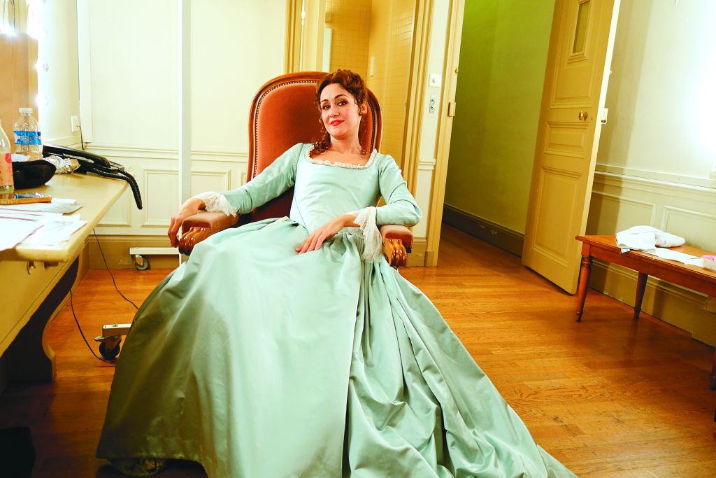 Μυρτώ Παπαθανασίου: Οι τραγουδιστές πρέπει να είμαστε χαμαιλέοντες