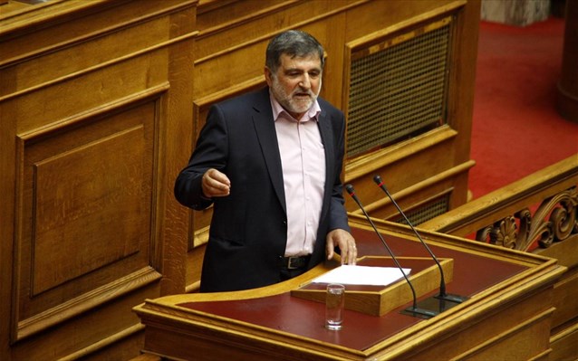 Μ. Κασσής: «Εάν είναι να πέσει η κυβέρνηση για τις λαϊκές, τότε είναι άξια της τύχης της»