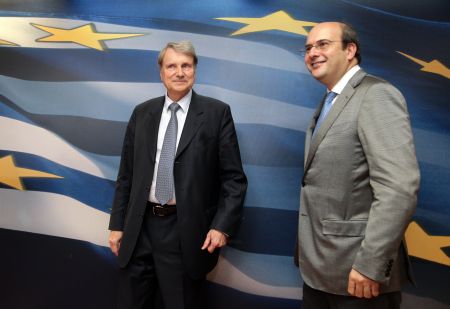 Ράιχενμπαχ: «Η Ελλάδα βαδίζει προς την έξοδο από την κρίση»