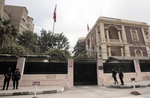 Κρίση στις σχέσεις Αίγυπτου – Τουρκίας με αμοιβαίες απελάσεις πρεσβευτών