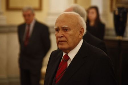 Μείωση της τιμής του αερίου ζήτησε από τον Πούτιν ο Παπούλιας