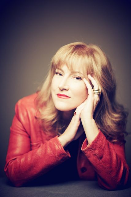 Ελλη Πασπαλά: Υψηλά standards στο αφιέρωμά της στη Μίτσελ