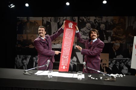 Το Pimm’s αγοράζει την ώρα 8 το βράδυ και την προσφέρει στους Ελληνες!