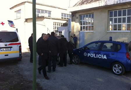 Αλβανία: Συνελήφθη ο εγγονός του Ενβέρ Χότζα