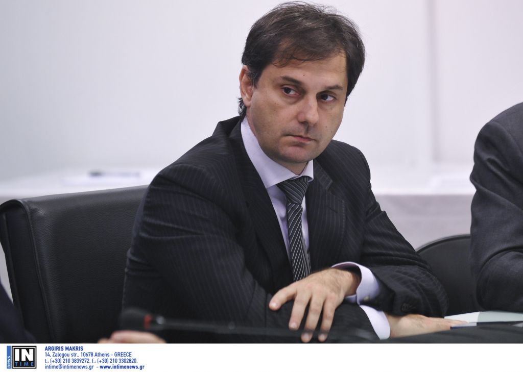 Θεοχάρης: Η κυβέρνηση να κάνει ρήξη με τα ψέματα και το εσωτερικό της