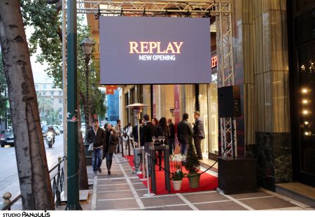 Νέο Replay Store στο κέντρο της Αθήνας