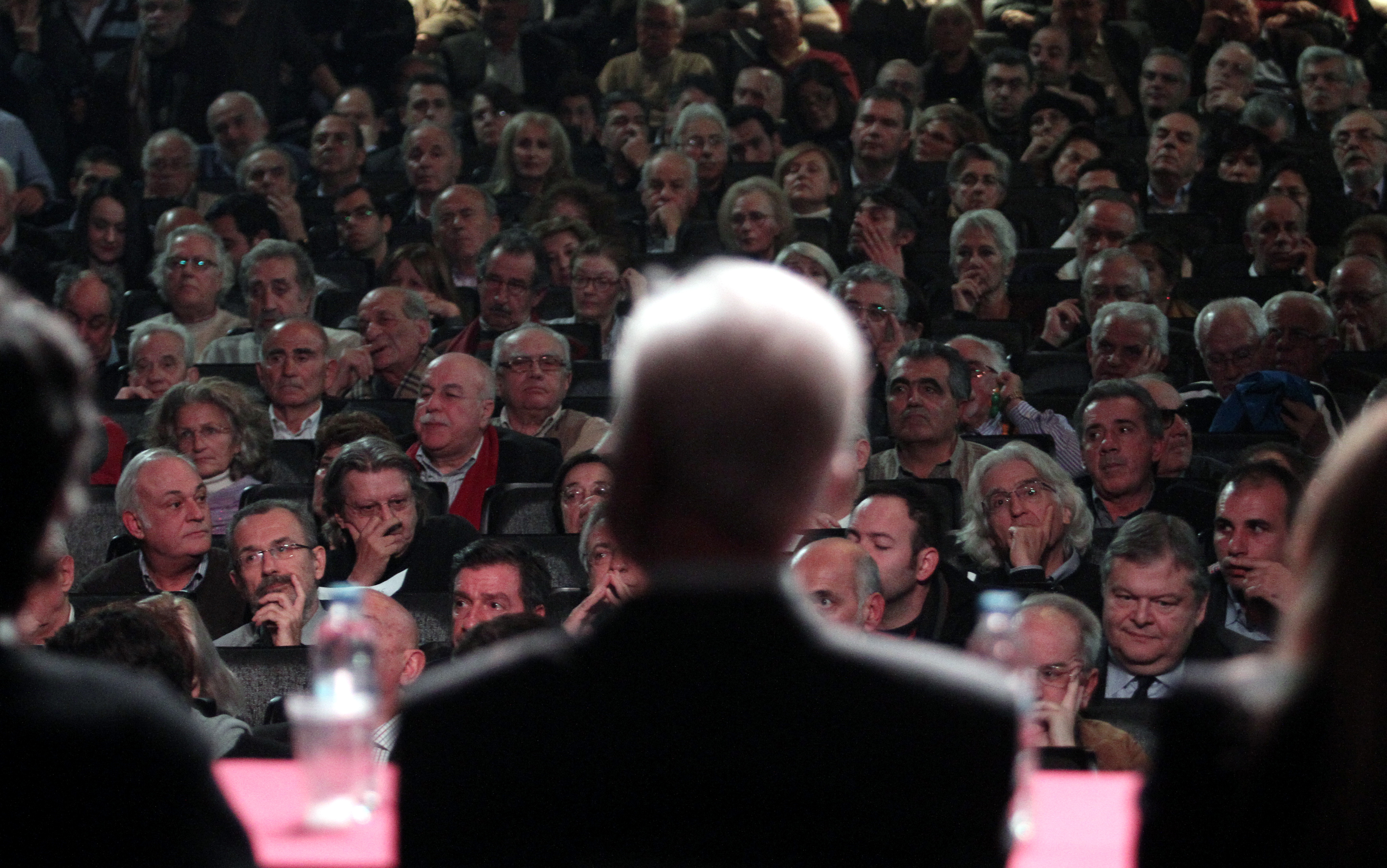 Κεντροαριστερά: Χωρίς τους «58» το ευρωψηφοδέλτιο της «Ελιάς»