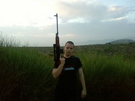 Ilias Kasidiaris detained after addressing firearm felony charges