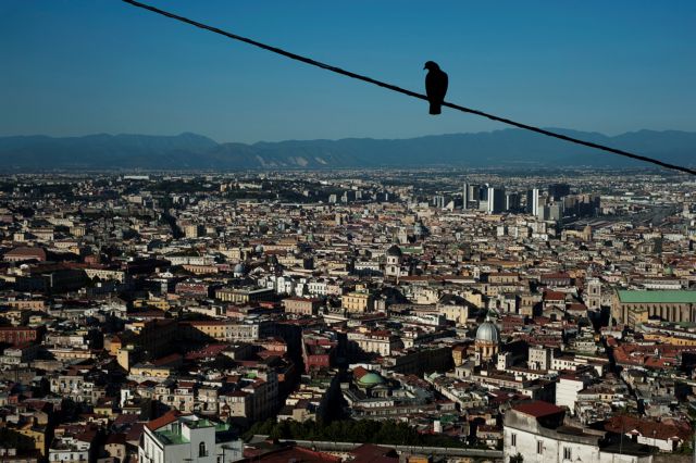 Δύο γυναίκες σε μία