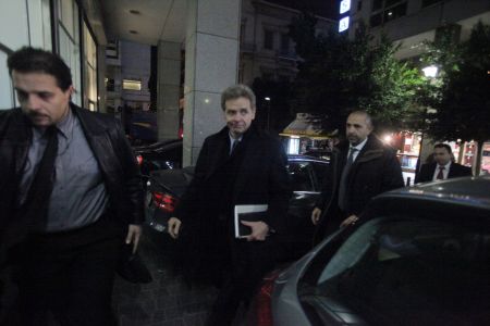 Η μικρή ΔΕΗ το μείζον θέμα της διαπραγμάτευσης με την τρόικα