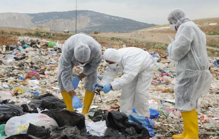 Σγουρός στη Δούρου: «Διαχείριση αποριμμάτων αλα καρτ δεν γίνεται»