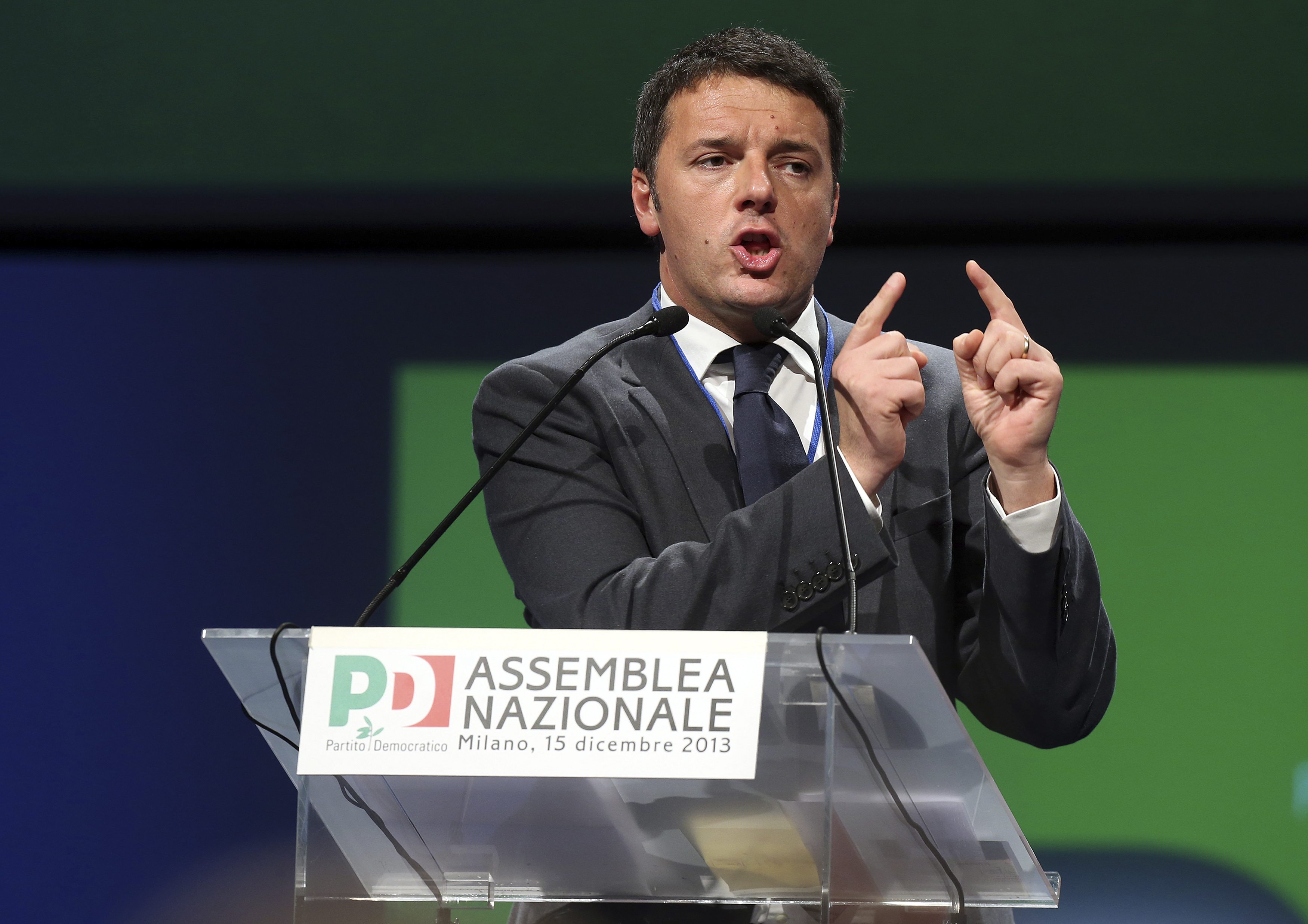 Ρέντσι: Η Ρώμη μπορεί να παραβιάσει το όριο για το έλλειμμα