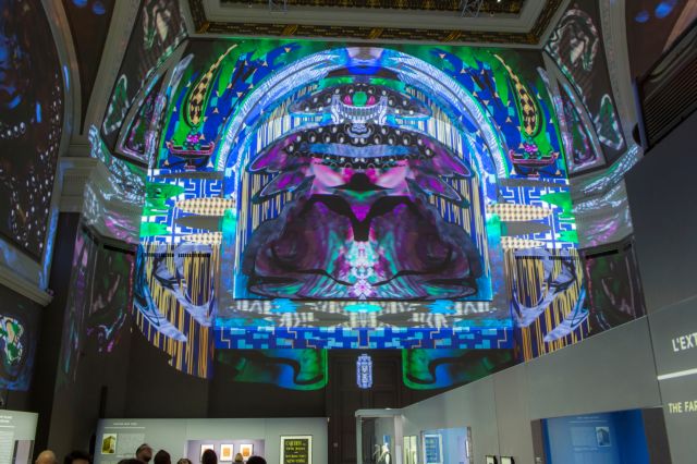 Εκθεση πολλών καρατίων