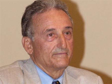 Α. Κάντας: Θα επιστρέψει τα $13,7 εκατ. που βρέθηκαν σε λογαριασμό του