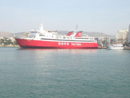 Κοινοπραξία πλοίων για τα νησιά του Αργοσαρωνικού