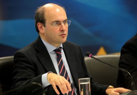 Minister of Growth presents deal on primary residence auctions