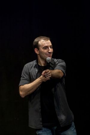 Γέλιο μέχρι δακρύων