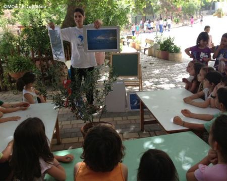 Οι Έλληνες μαθαίνουν για τις ελληνικές θάλασσες