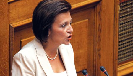 Μ. Χρυσοβελώνη: «Δίνουμε λύση στο πρόβλημα με τις εξετάσεις των υποψηφίων οδηγών μετά από μάχη με τους Θεσμούς»