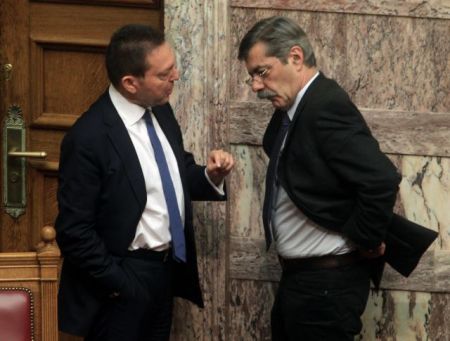 Χρ. Λαζαρίδης: Κάποιοι θέλουν να φάνε τον Στουρνάρα