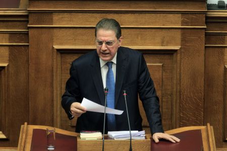 Τα δύο πρόσωπα του Βύρωνα Πολύδωρα